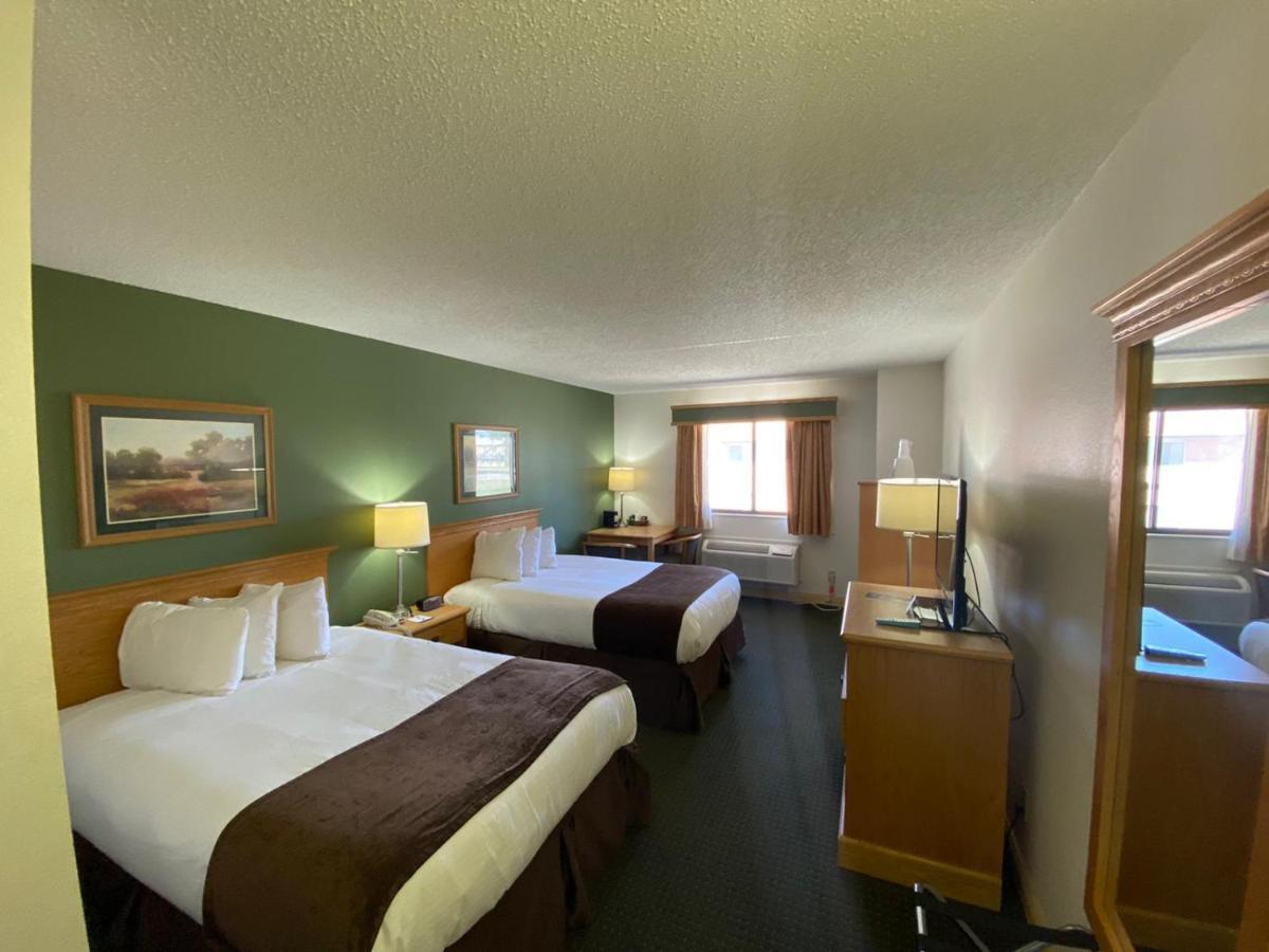 Baymont By Wyndham Robinson Hotel Bagian luar foto